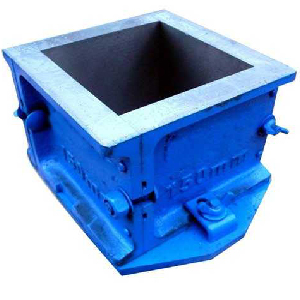 150mm Medium Cube Mould